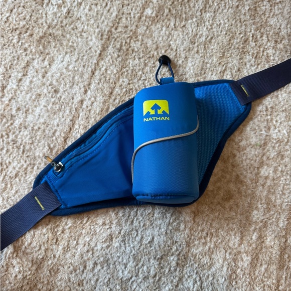 Nathan peak Hydration Waist Pack - Picture 6 of 6